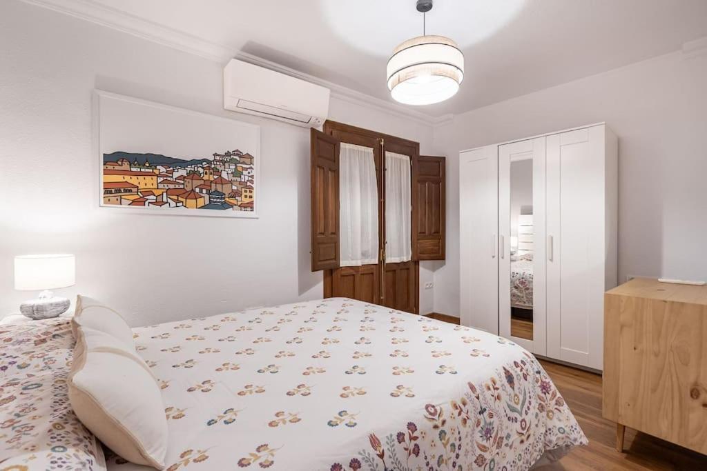 Con Terraza A 4 Minutos De La Catedral Apartment