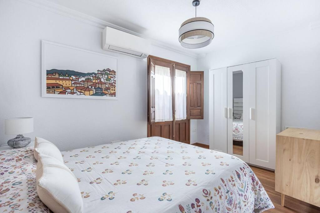 Apartment Con Terraza A 4 Minutos De La Catedral *