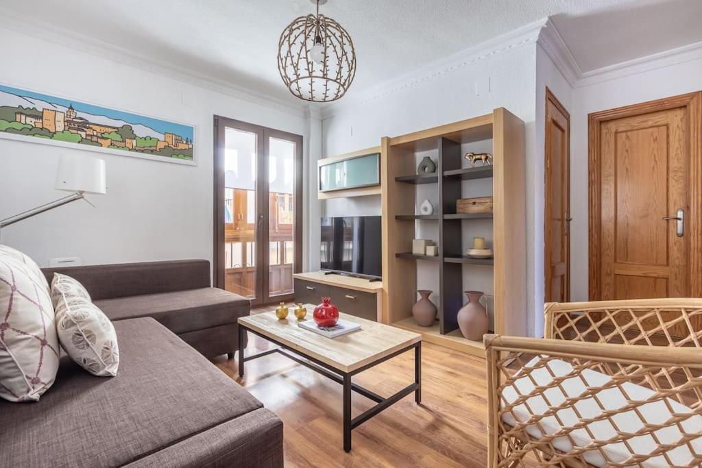 Con Terraza A 4 Minutos De La Catedral Apartment